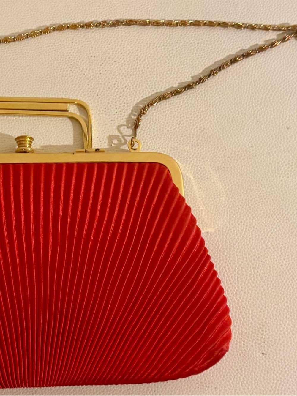 Red Evening Clutch Gold Frame Chain Strap Formal Wedding Prom Purse Vintage Bag - Picture 3 of 11
